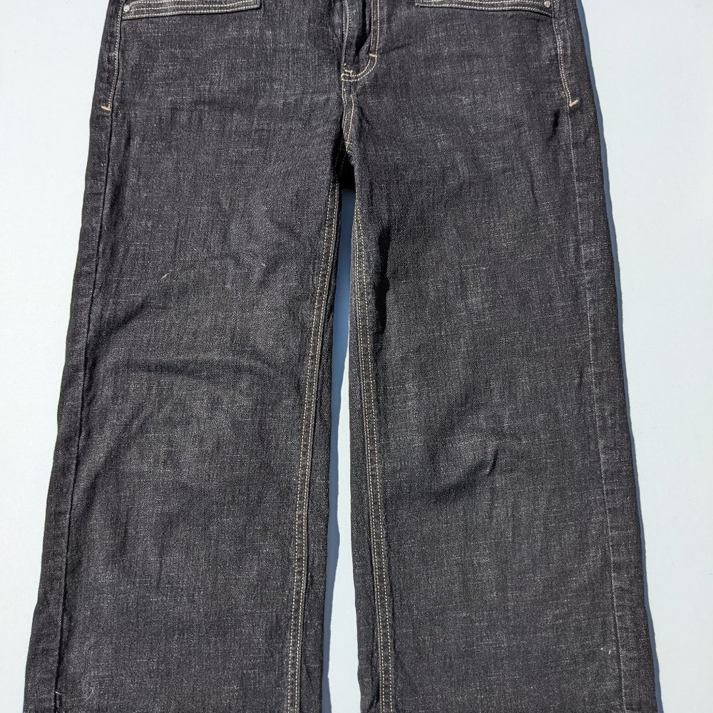 White House Black Market Crop Leg Size 4 Black Jeans